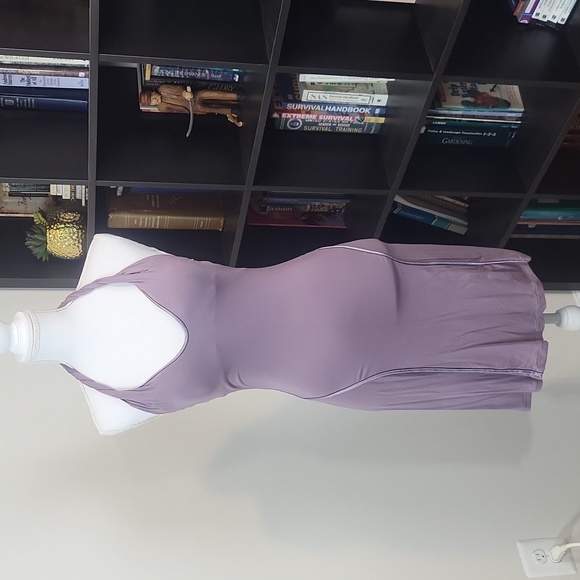 GUESS Antique Violet Beaded T-Back Halter Midi Dress - Picture 4 of 12